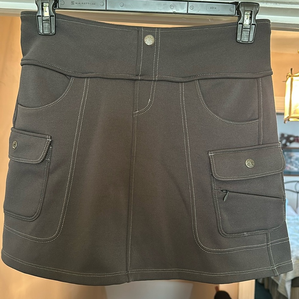 Athleta Gray Cargo Skirt